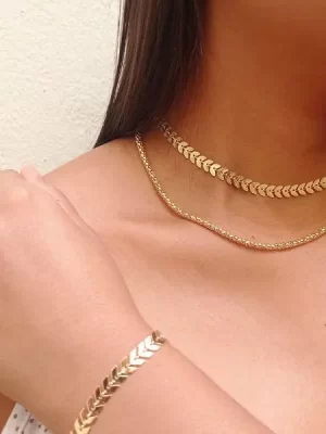 Colar Chocker Folha Detalhada Banhado a ouro 18k