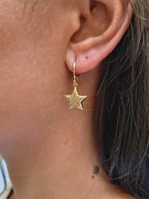 BRINCO ARGOLINHA ESTRELA BANHADO A OURO 18K