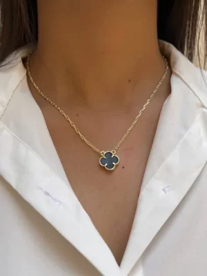 Colar Trevo Preto Banhado a Ouro 18k